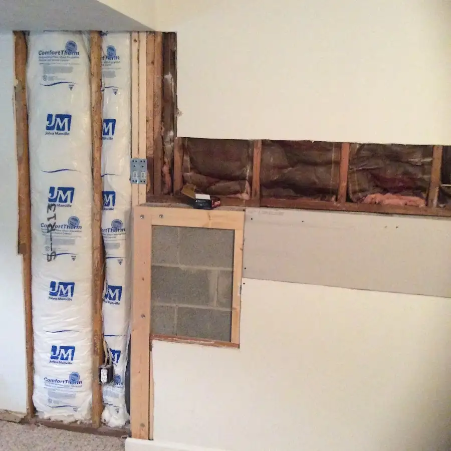 Wall insulation replacement during Structural Drying in Ridgecrest
